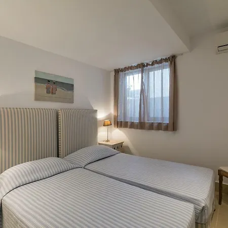 Infinity Blue Villas Pogonia