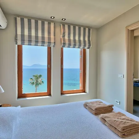 Infinity Blue Villas Villa Pogonia