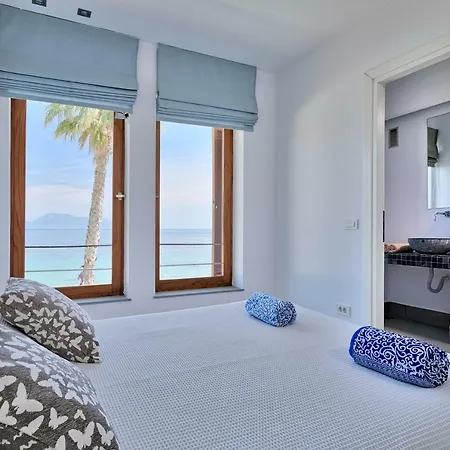 Infinity Blue Villas Villa