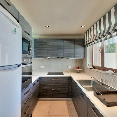Infinity Blue Villas Pogonia